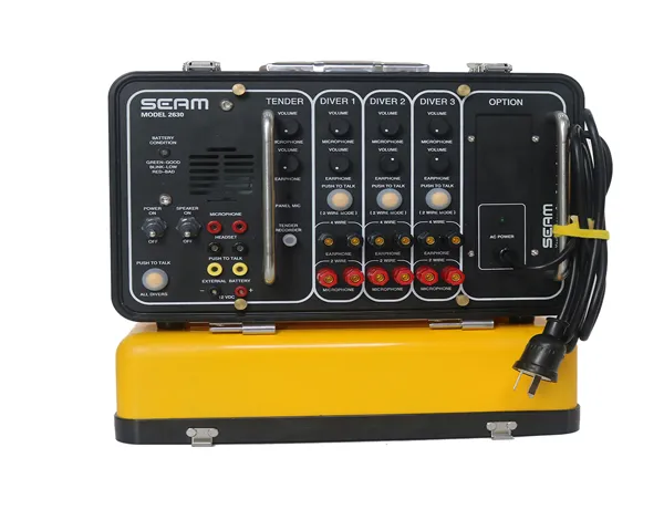 SEAM2630 Three Diver Communication